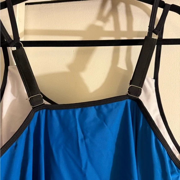 Women’s tankini BNWOT - Picture 5 of 7